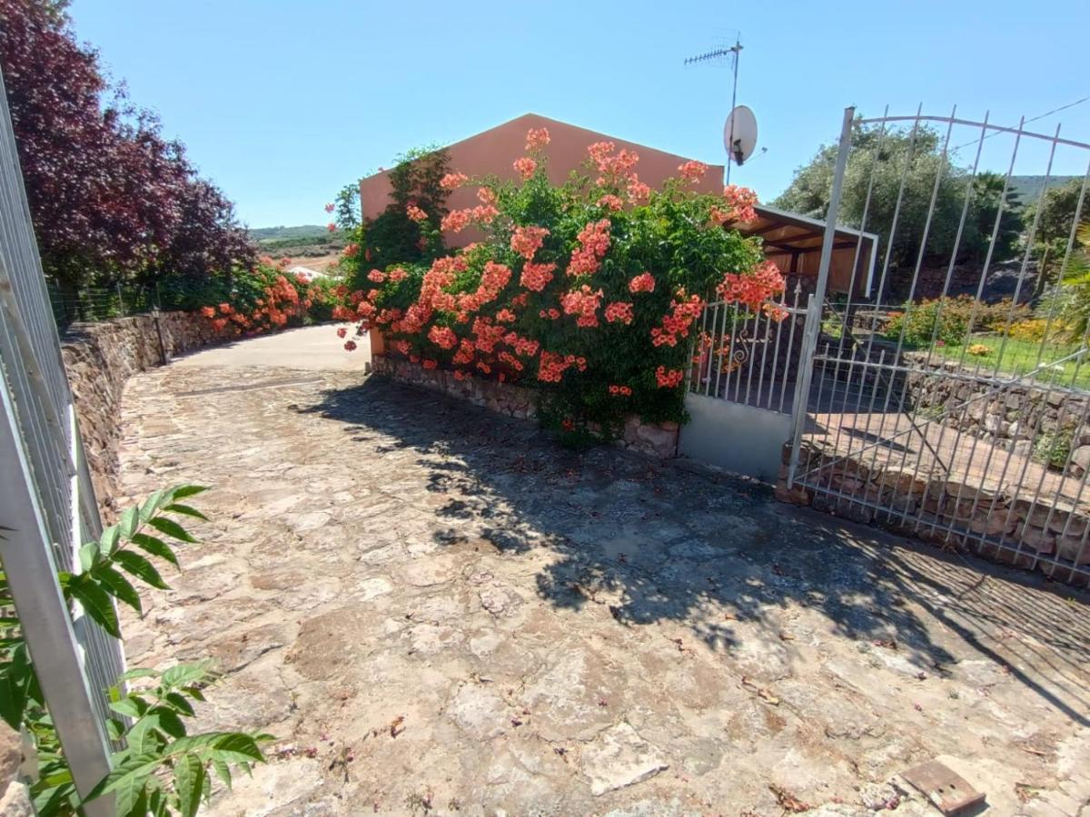Villa Casa Guascari à Castelsardo Extérieur photo